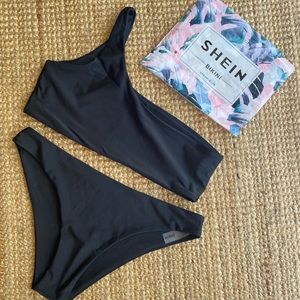 Shein Black One Shoulder Bikini